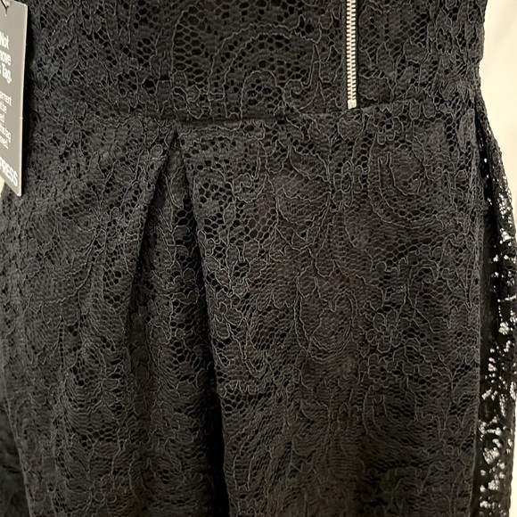 Express Lace Overlay Skater Dress - Picture 4 of 10
